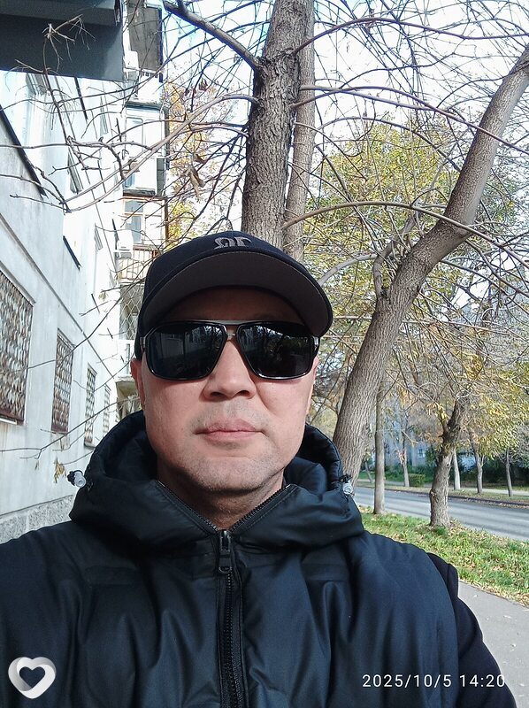 Макс, 41, Рудном — анкета №2996041