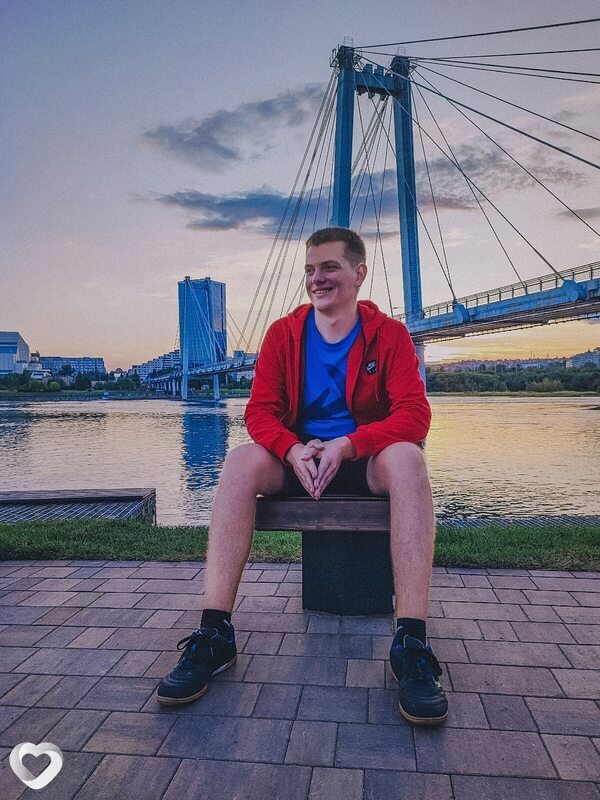 Антон, 25, Красноярске — анкета №2996206