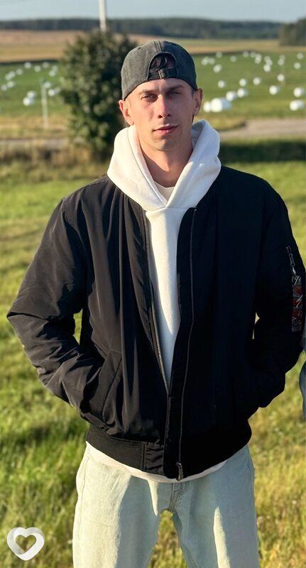 Дима, 26, Минске — анкета №2996374