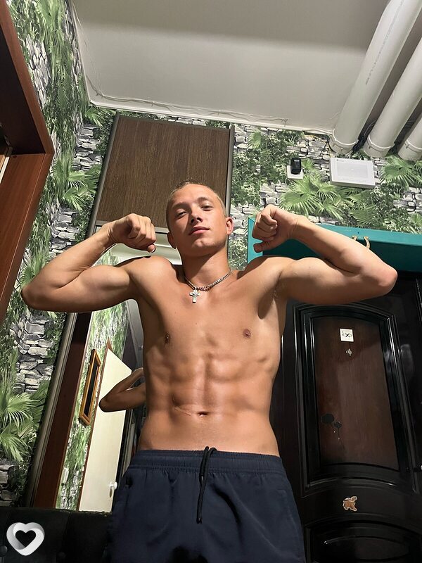 Кирилл, 24, Перми — анкета №2996808
