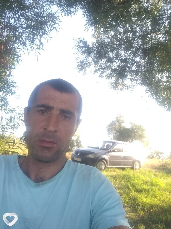 Роман, Родино