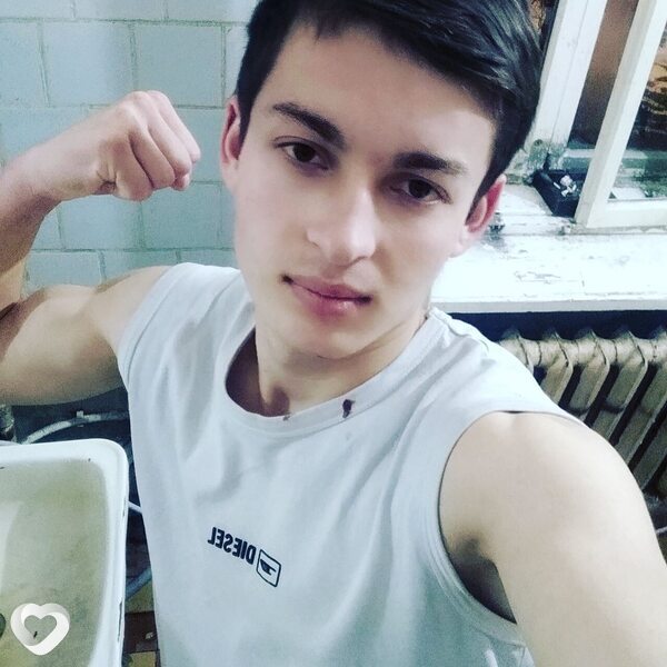 Хаким, 23, Владивостоке — анкета №2997027