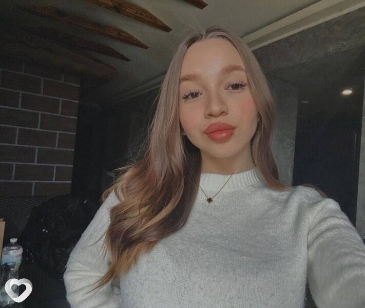 Катюша, 22, Москве — анкета №2997277