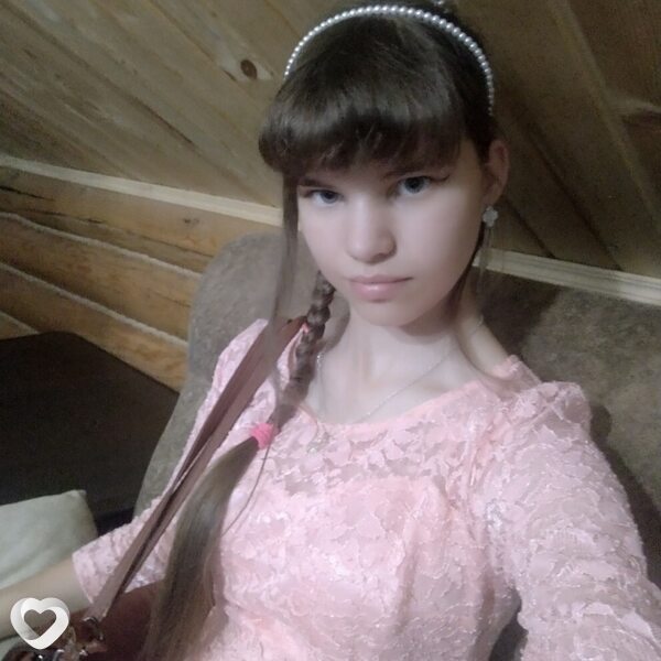 Юлия, 19, Пскове — анкета №2997431