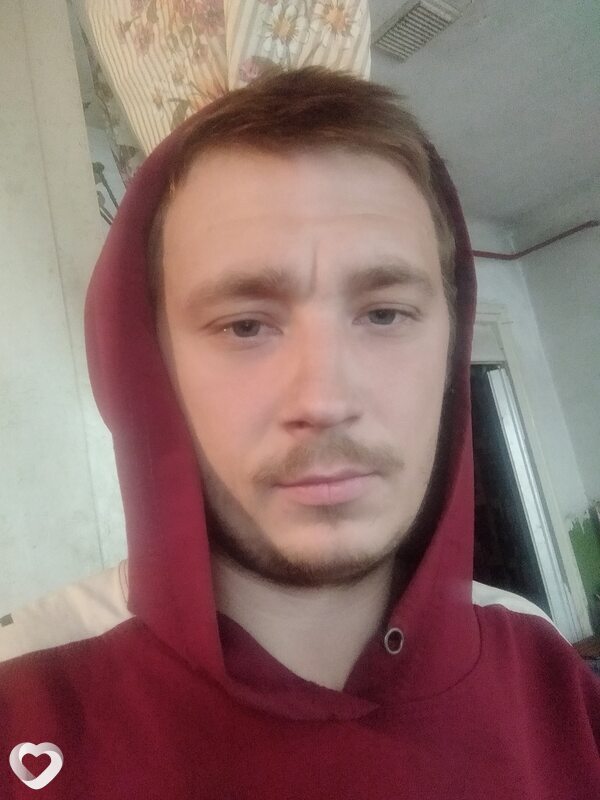 Алекс, 26, Луганске — анкета №2998077