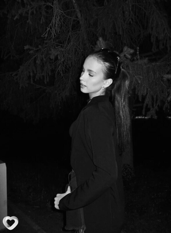 Таня, 23, Жлобине — анкета №2998705