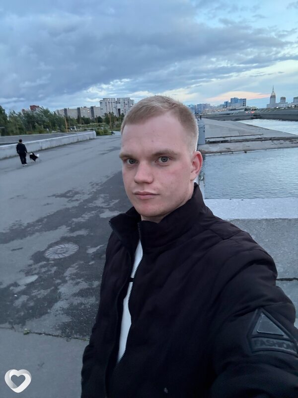 Никита, 22, Санкт-Петербурге — анкета №2998500