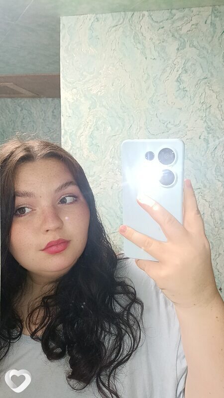 Ирина, 21, Москве — анкета №2998431