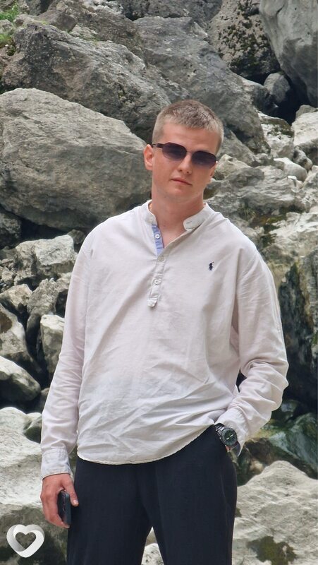 Андрей, 26, Новочеркасске — анкета №2998663