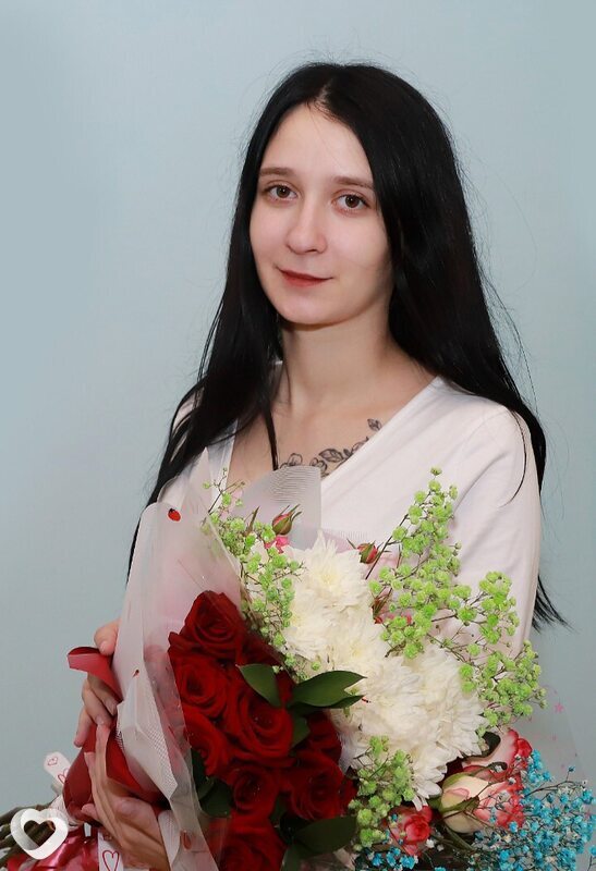 Карина, 20, Барнауле — анкета №2998905
