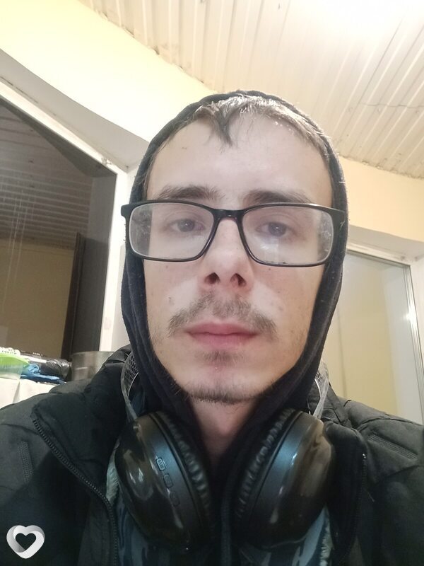 Алексей, 21, Самаре — анкета №2999401