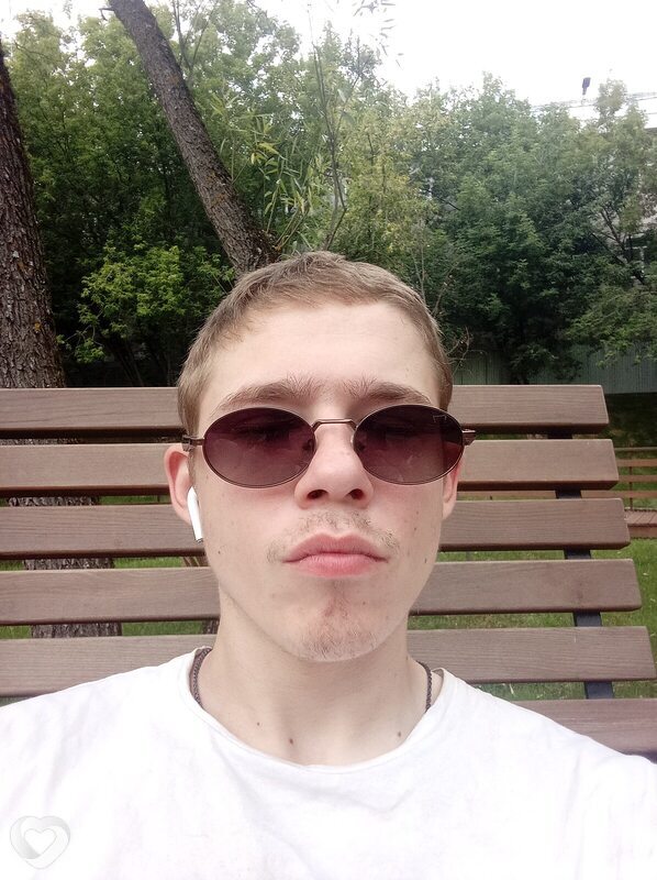 Федя, 25, Москве — анкета №2999733