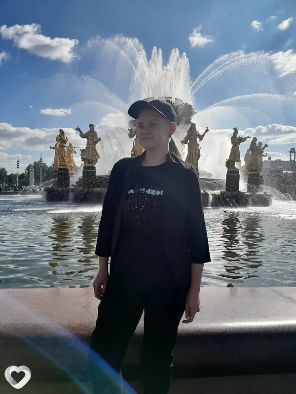 Настя, 20, Москве — анкета №2999910