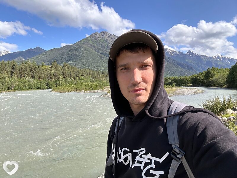 Олег, 30, Кирове — анкета №2999989