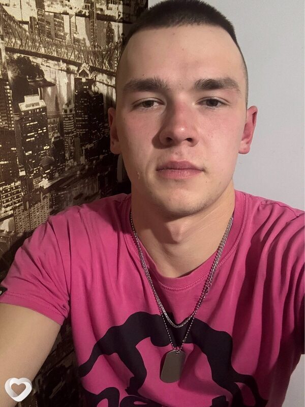 Арсений, 22, Бресте — анкета №3000355