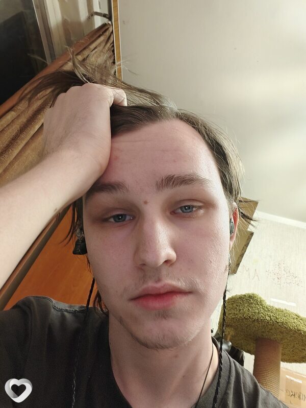 Павел, 21, Москве — анкета №3000460