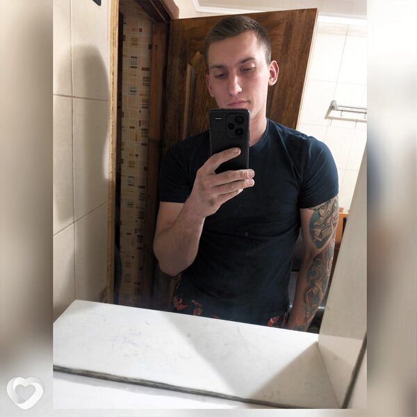 Максим, 26, Мариуполе — анкета №3002041