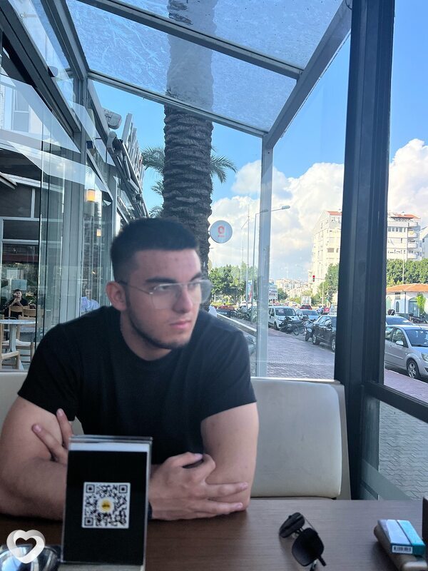 Nazar Karet, 18, Москве — анкета №3002173