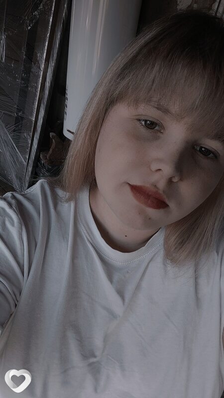 Снежанна, 20, Белове — анкета №3002713