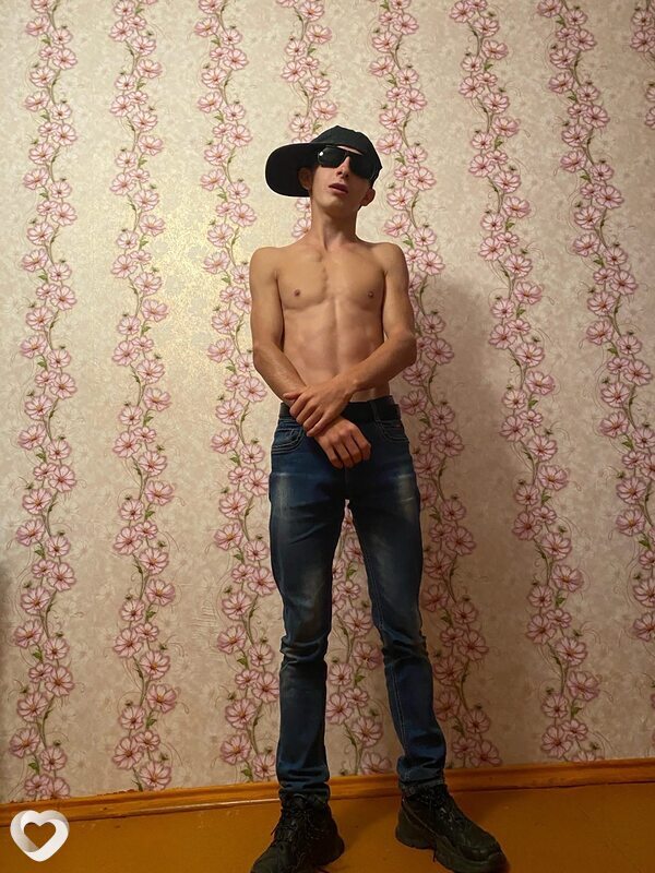 Макс, 18, Чайковском — анкета №3003083