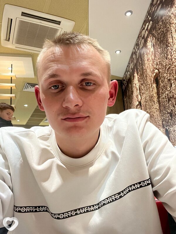 Влад, 23, Москве — анкета №3002698