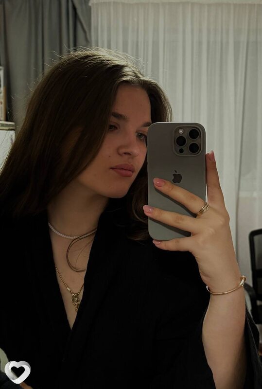 Полина, 21, Иркутске — анкета №3003399