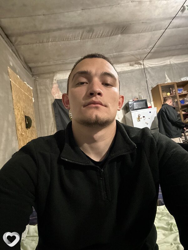 Андрей, 27, Луганске — анкета №3003647