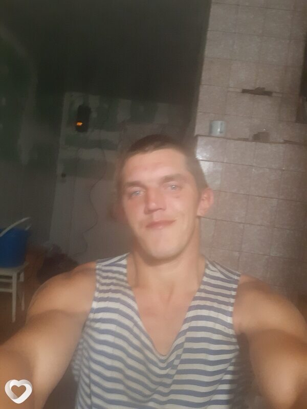 Сергей, 30, Калинковичах — анкета №3004623