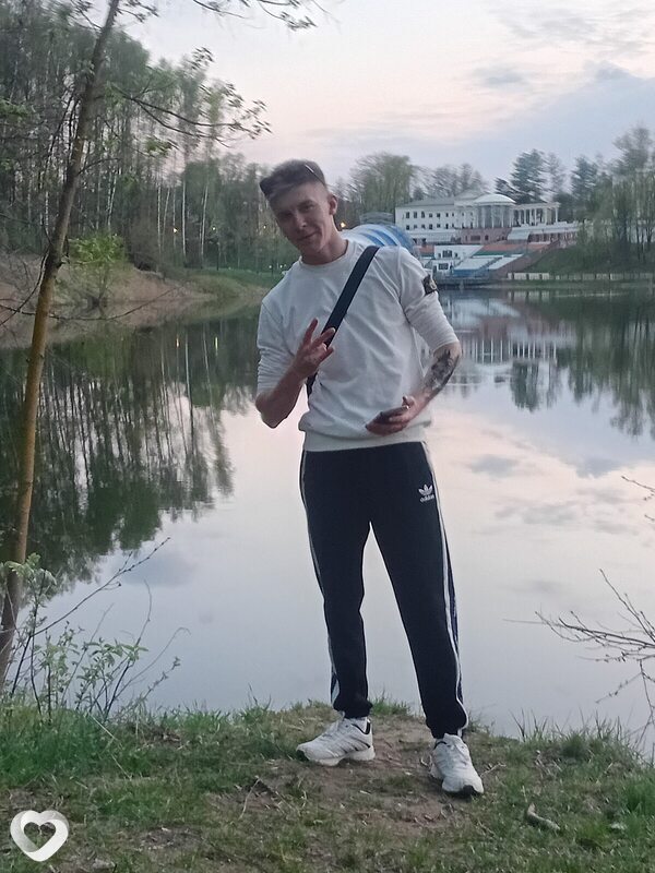 Даня, 24, Москве — анкета №3005061