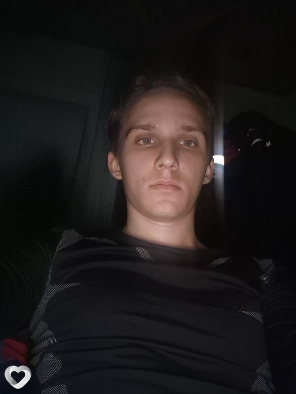 Егор, 20, Жлобине — анкета №3004725