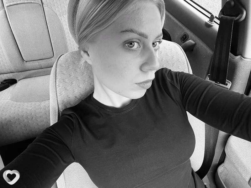 Виктория, 20, Новороссийске — анкета №3004767