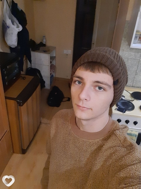 Андрей, 21, Москве — анкета №3004785