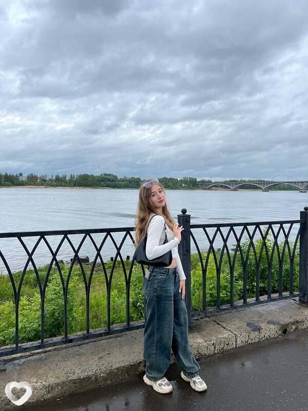 Катя, 19, Нижнем Новгороде — анкета №3005378