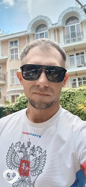 Юрий, 36, Сочи — анкета №3005354