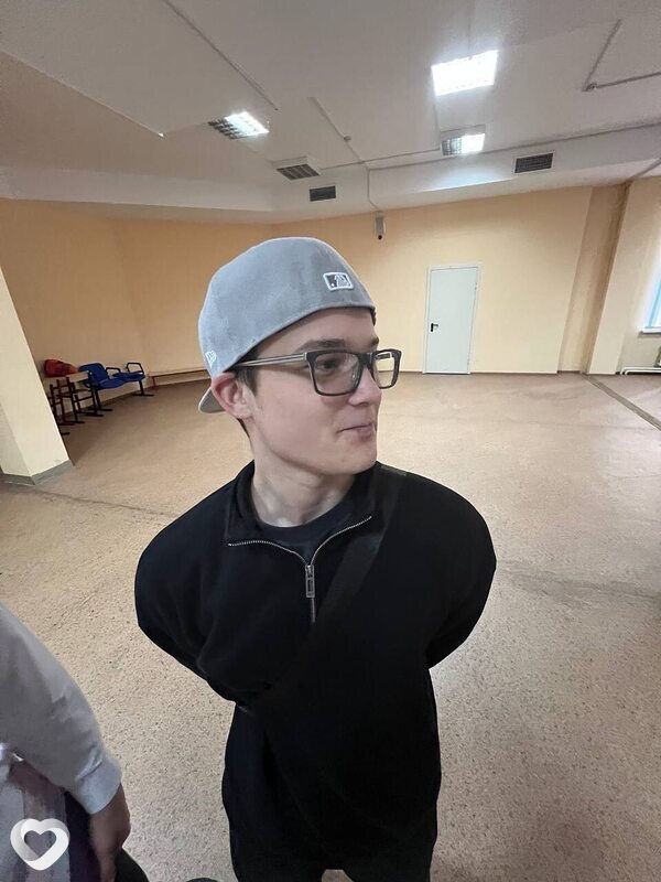 Ваня, 19, Долгопрудном — анкета №3005444