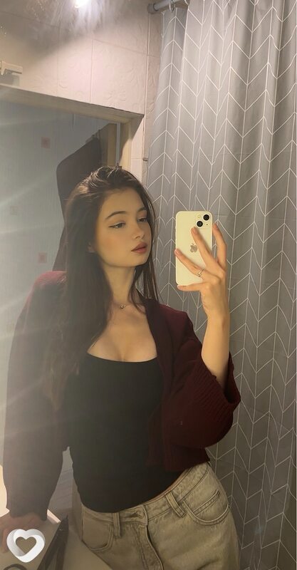 Елизавета, 20, Ярославле — анкета №3006206