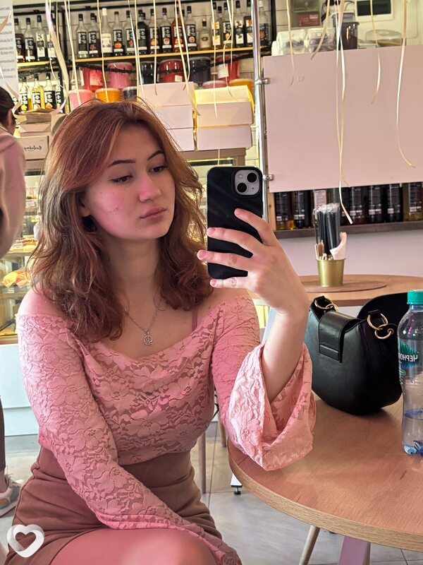 Анастасия, 19, Екатеринбурге — анкета №3006263