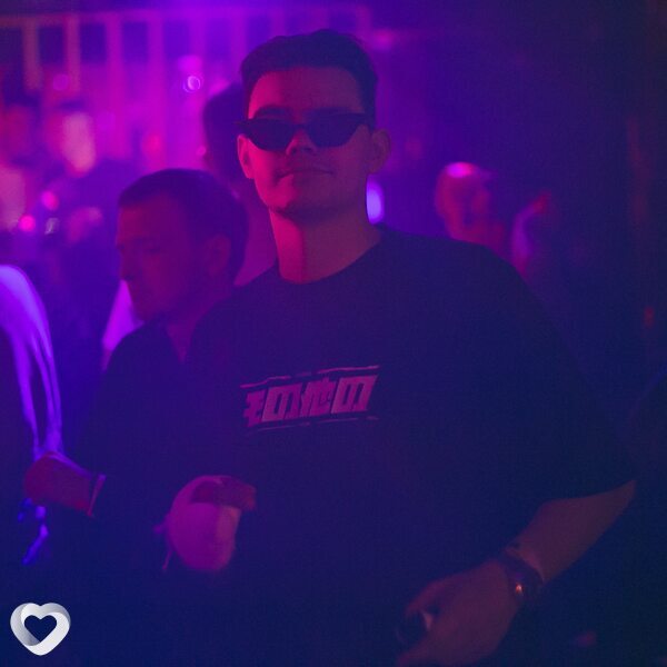 Дмитрий, 25, Ялте — анкета №3006100