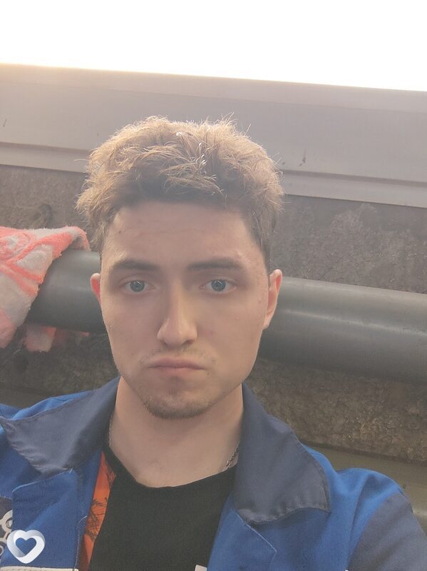 Кирилл, 23, Омске — анкета №3006480