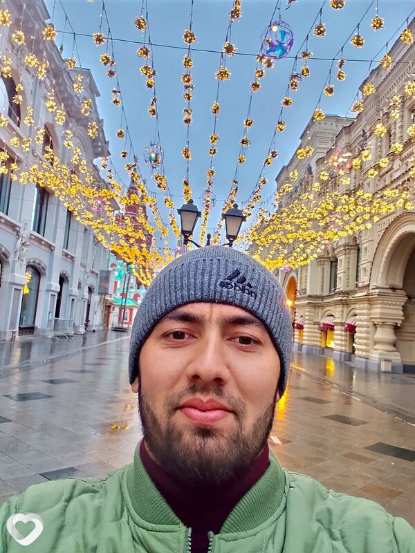 Идибек Дурвешов, Москва