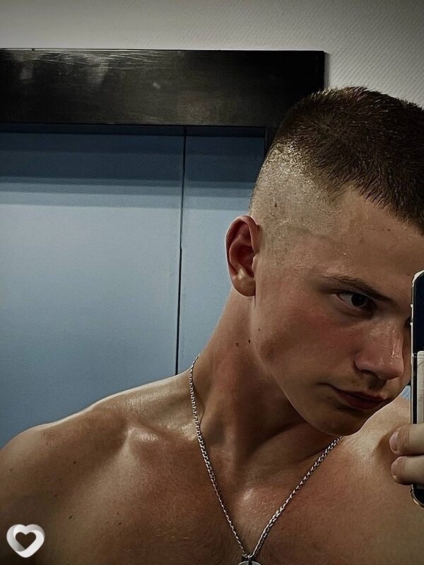Кирилл, 21, Воронеже — анкета №3007344
