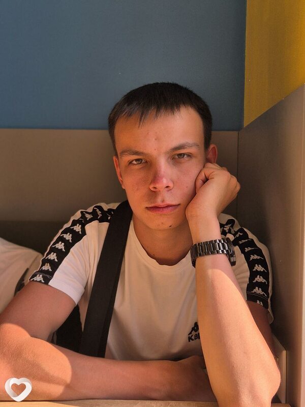 Валерий, 19, Москве — анкета №3007601