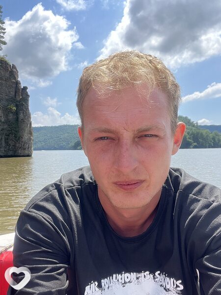 Николай, 27, Череповце — анкета №3008052