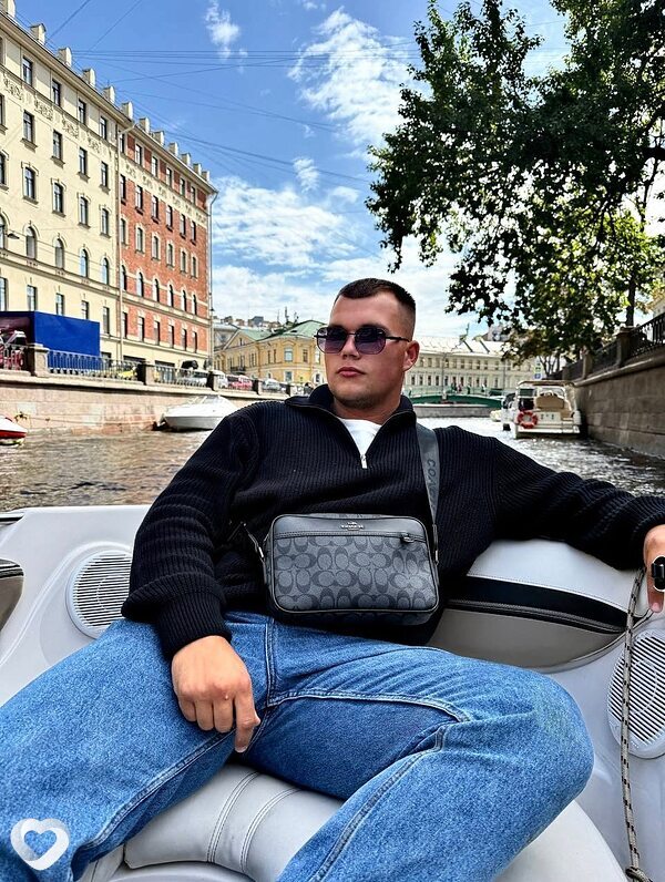 Олег, 22, Санкт-Петербурге — анкета №3008058