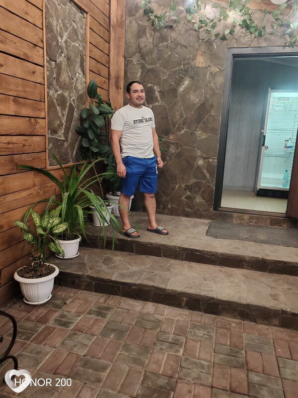 Бека, 32, Урюпинске — анкета №3008480