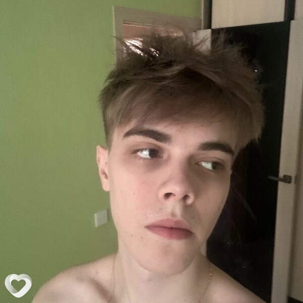Кирилл, 20, Норильске — анкета №3008851