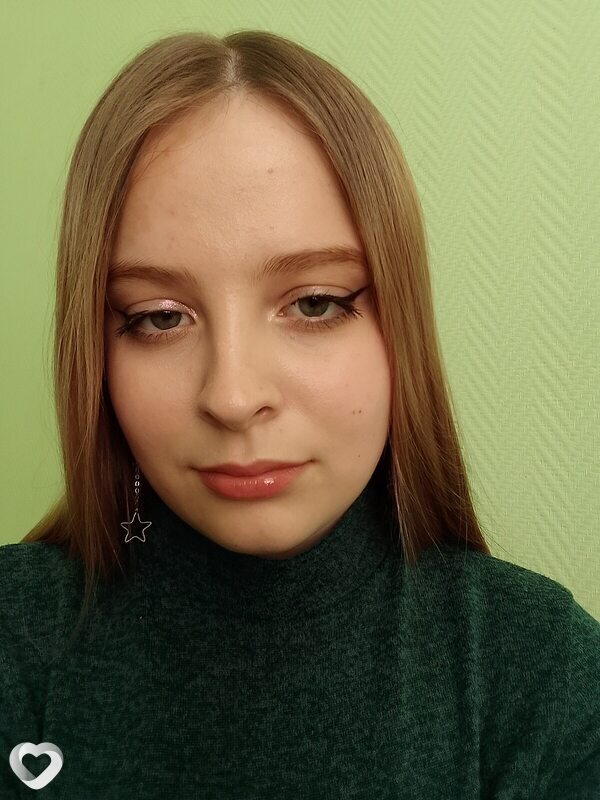 Полина, 19, Рыбинске — анкета №3009443