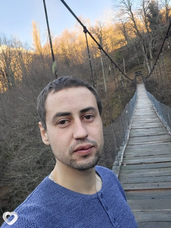 Антон, 30, Шахтах — анкета №3009000
