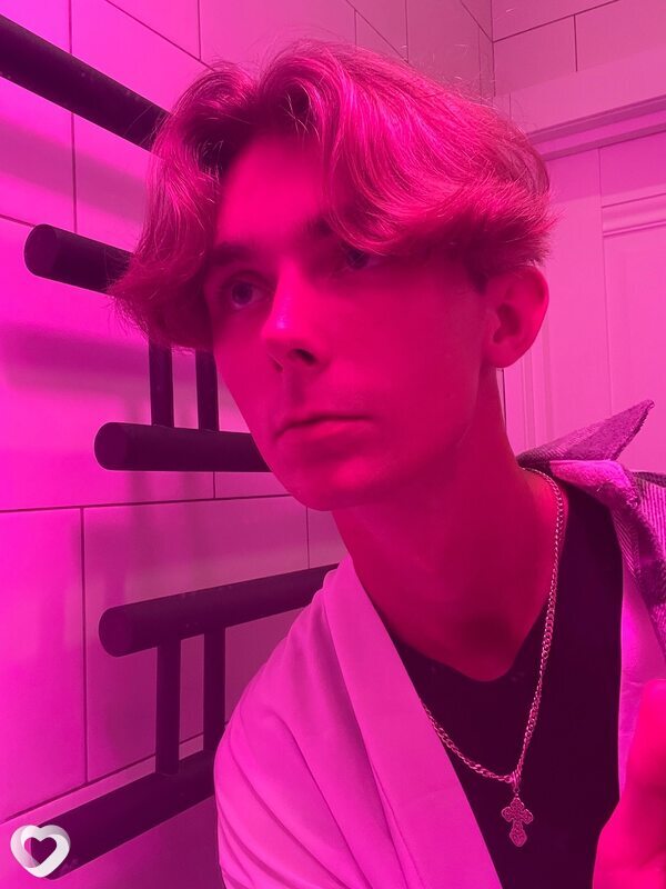 Никита, 20, Орёл — анкета №3009355