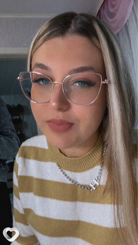 Ксения, 23, Слуцке — анкета №3009357